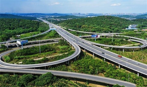 揭西钢筋套筒应用于高速公路